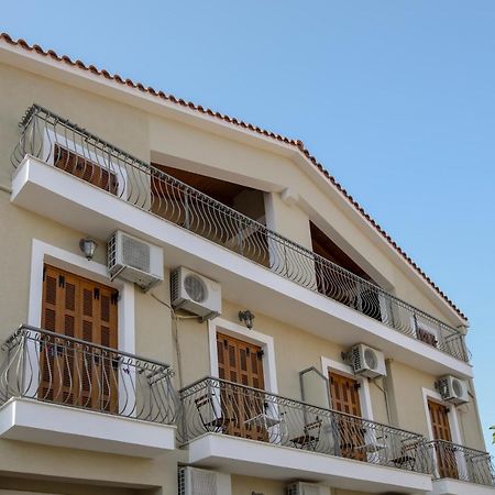 Papadatos Studios Argostoli  Eksteriør bilde